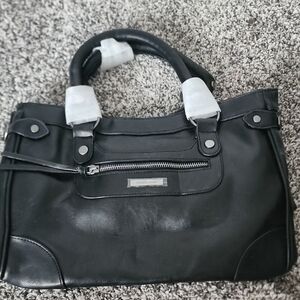 VICTORIAS SECRET Sleek Black Satchel With Wallet